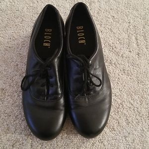 Bloch Tap shoes